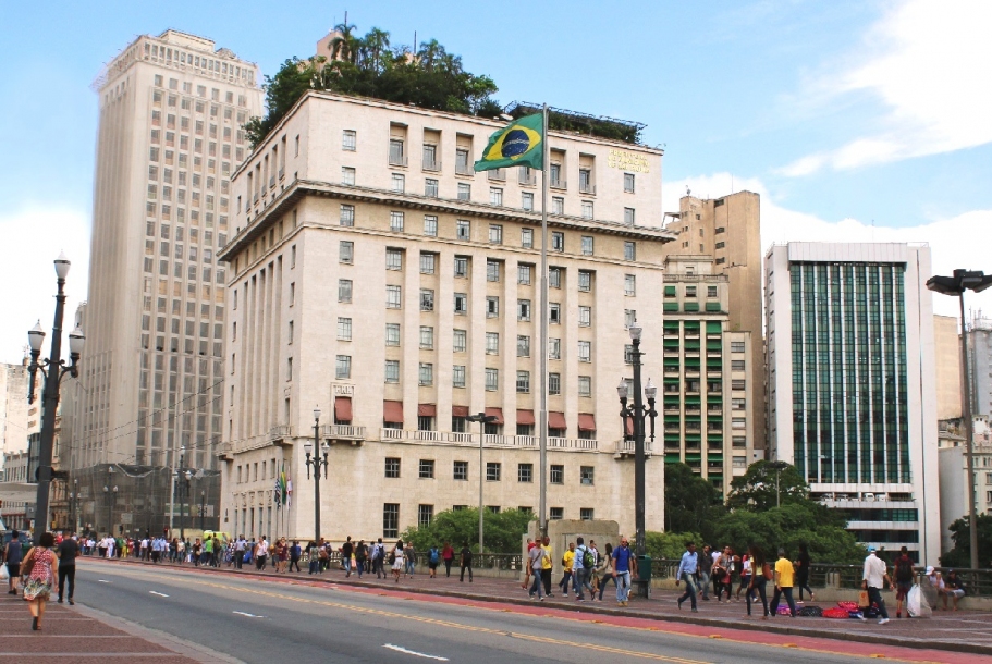 Capitais e centenas de cidades avançam na criação e concessão de Loterias Municipais