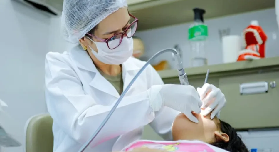 Programa Sorriso Feliz leva atendimento odontológico infantil ao Jardim Padroeira