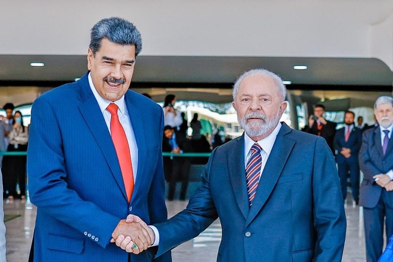 Lula e Maduro reforçam retomada de relações bilaterais entre Brasil e Venezuela